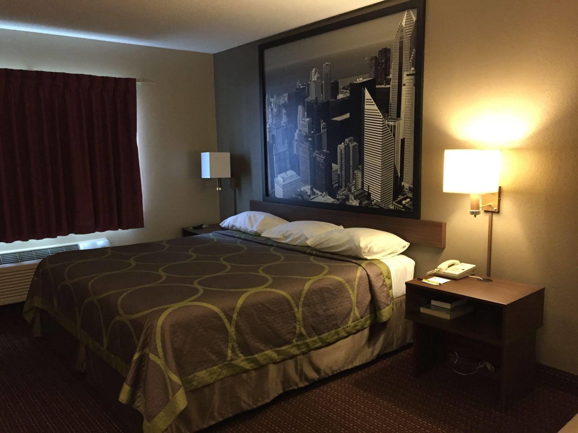 Super 8 By Wyndham Chicago O'Hare Airport Hotel Elk Grove Village Exterior foto